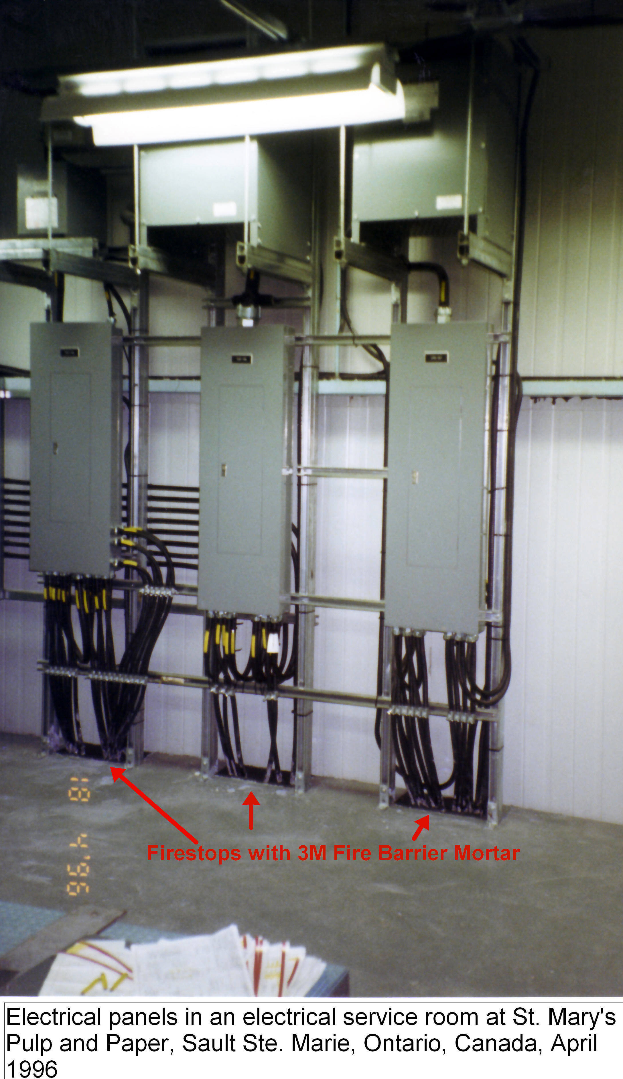 Pannelli elettrici in un edificio